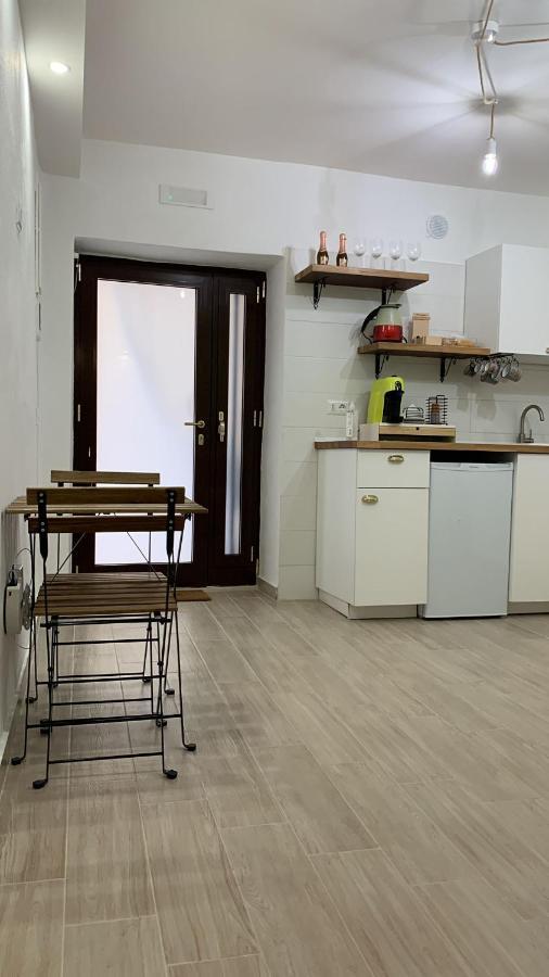 La Pelliccia Apartment Bari Ngoại thất bức ảnh