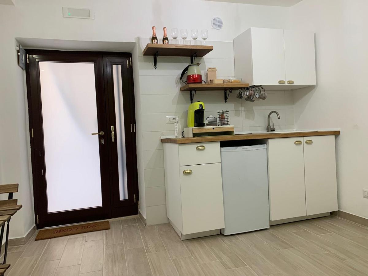 La Pelliccia Apartment Bari Ngoại thất bức ảnh